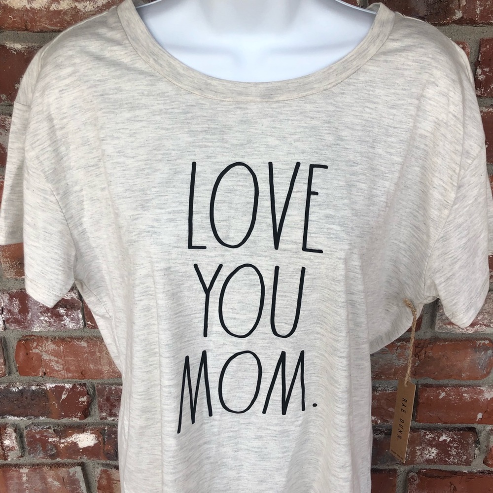 Rae Dunn "love you mom" short sleeve t-shirt sz M - Picture 3 of 7